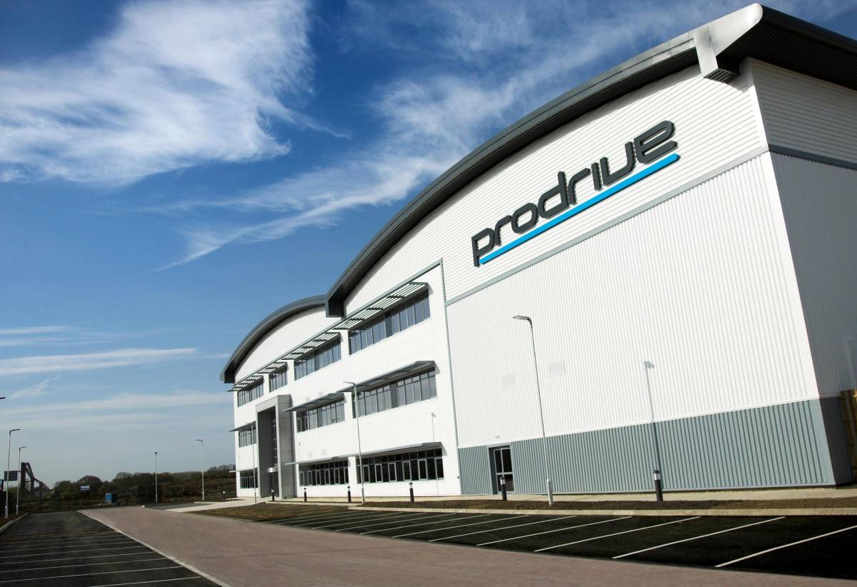 Unit 4, Central M40 | A & H Construction